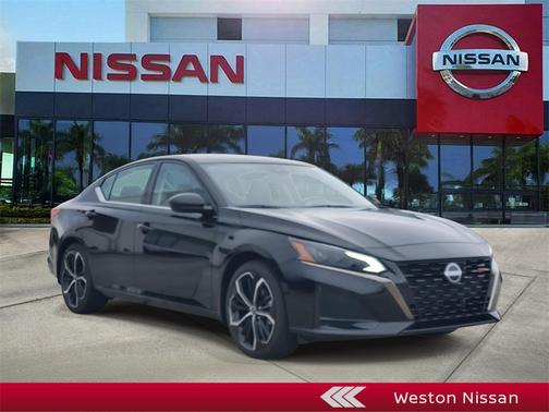 2025 Nissan Altima SR