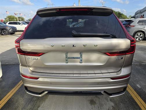 2026 Volvo XC60