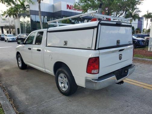 Bright White Clearcoat 2019 RAM 1500 Classic Tradesman