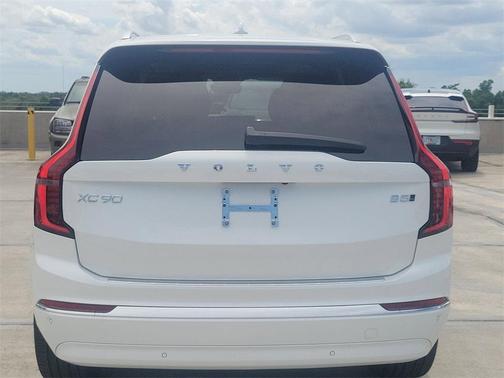 2026 Volvo XC90 B5 Plus 7-Seater