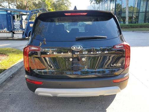 2020 Kia Telluride LX