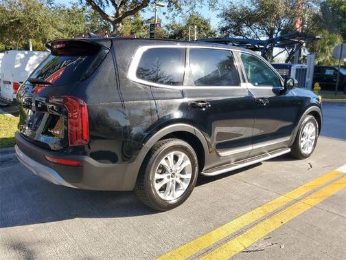 2020 Kia Telluride LX