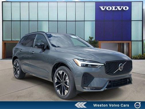 2026 Volvo XC60 B5 Plus