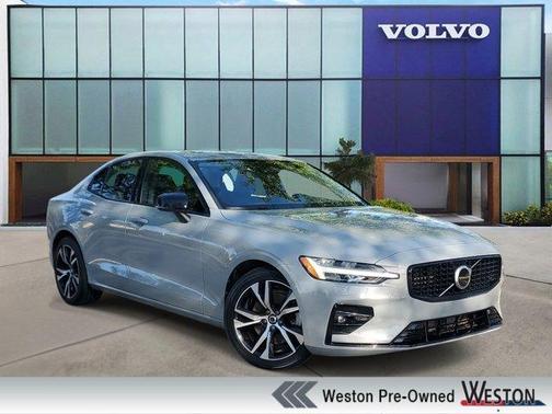 2025 Volvo S60 B5 Core