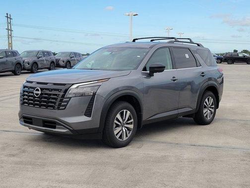 Gun Metallic 2026 Nissan Pathfinder SL