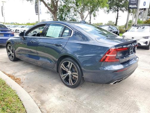 2021 Volvo S60 T5