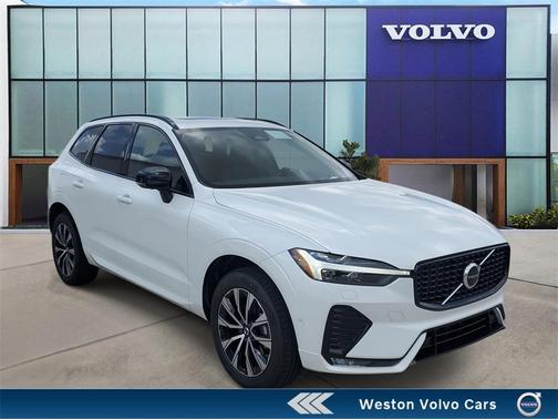 2025 Volvo XC60 B5 Plus