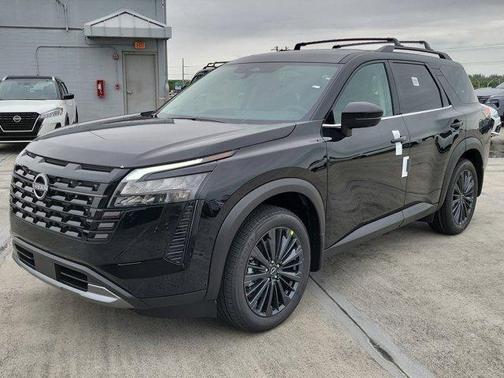 Super Black 2026 Nissan Pathfinder SL