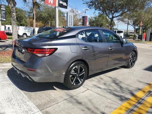 2025 Nissan Sentra SV