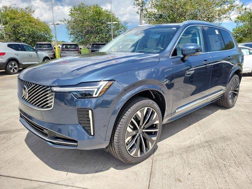 Denim Blue Metallic 2026 Volvo XC90 B6 Ultra 7-Seater