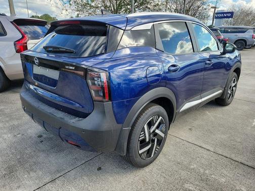 Deep Blue Pearl 2026 Nissan Kicks SV