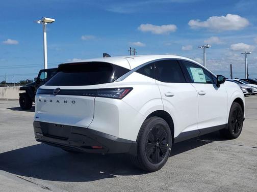 Everest White P 2026 Nissan Murano SV