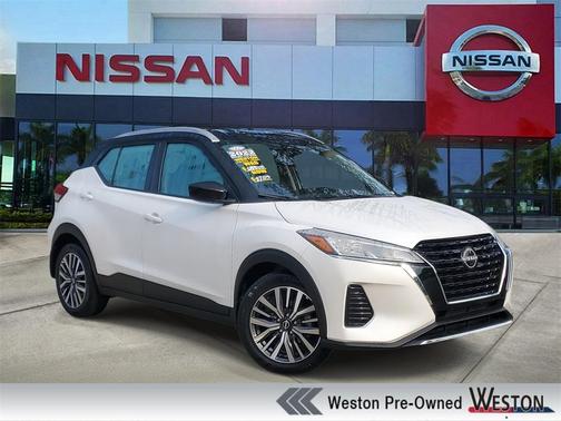 2022 Nissan Kicks SV