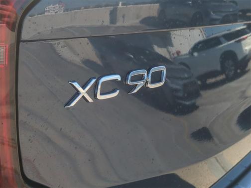 2026 Volvo XC90 Plug-In Hybrid T8 Core