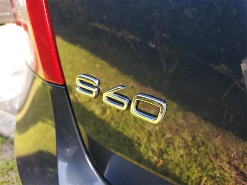 Caspian Blue Metallic 2014 Volvo S60 T5