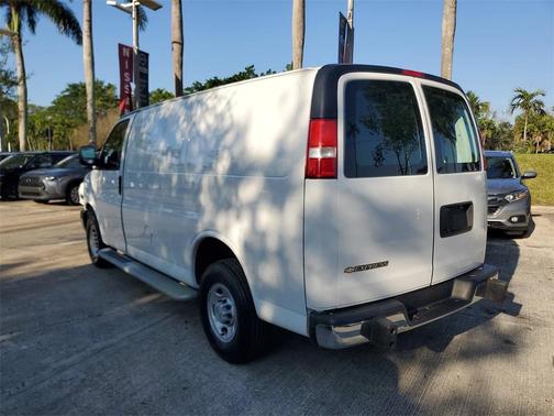 Summit White 2024 Chevrolet Express 2500 Work Van
