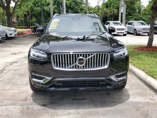2024 Volvo XC90 B5 Core Bright Theme