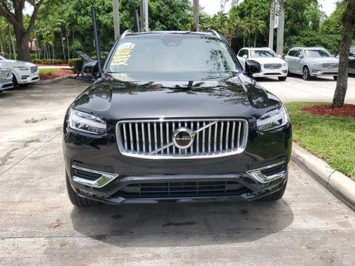 2024 Volvo XC90 B5 Core Bright Theme