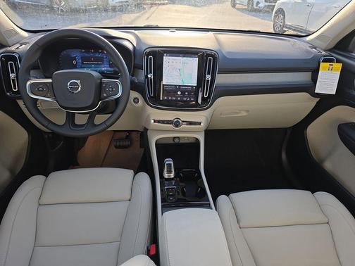 Cloud 9 White 2026 Volvo XC40 B5 Plus