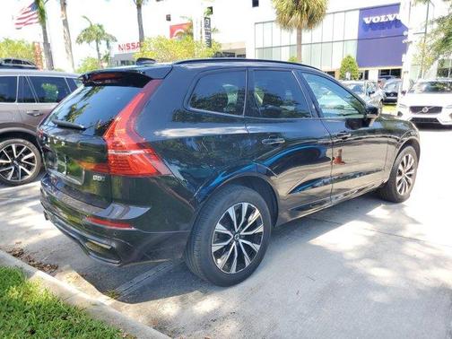 Black 2025 Volvo XC60 B5 Core