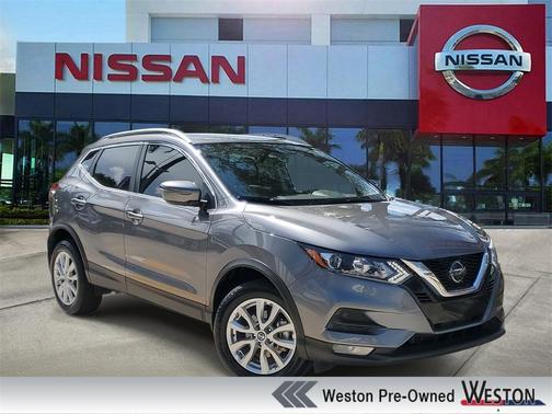 2022 Nissan Rogue Sport SV