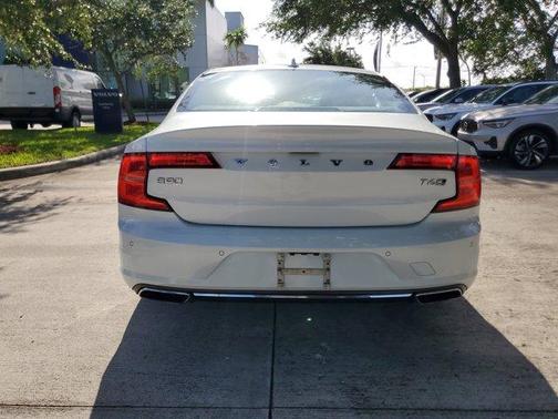 Ice White 2017 Volvo S90 T6 Inscription