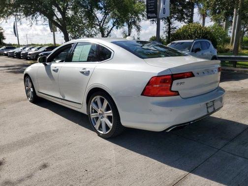 Ice White 2017 Volvo S90 T6 Inscription
