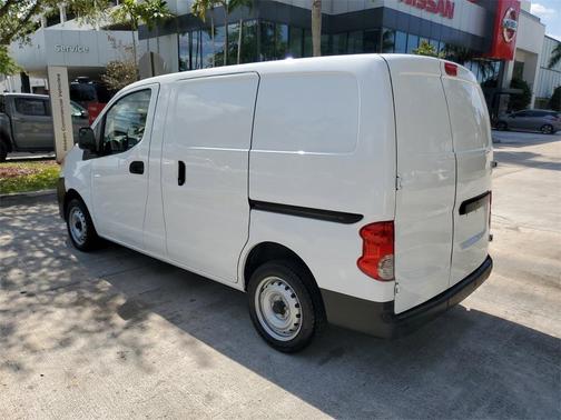 2019 Nissan NV200 S