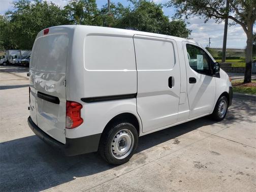 2019 Nissan NV200 S