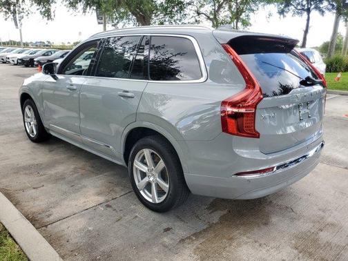 2024 Volvo XC90 B5 Core Bright Theme