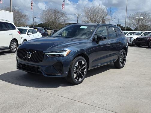 Denim Blue Metallic 2026 Volvo XC60 B5 Plus