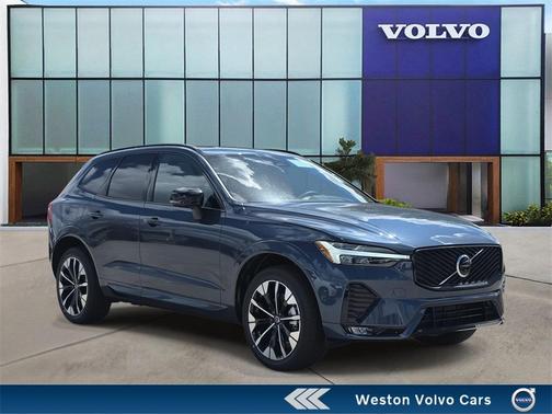 2026 Volvo XC60 B5 Plus