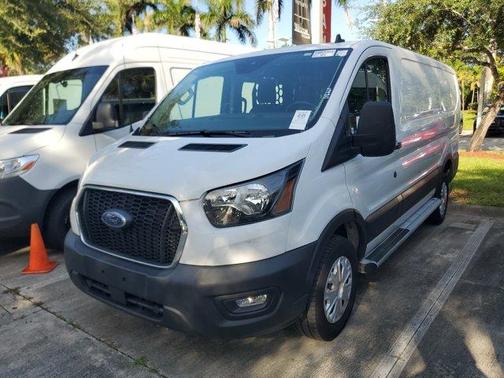 Oxford White 2025 Ford Transit-250 Base