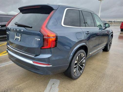 2026 Volvo XC90 Plug-In Hybrid T8 Ultra 7-Seater