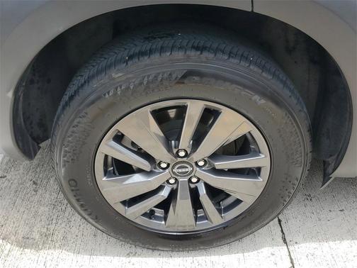 2022 Nissan Pathfinder S