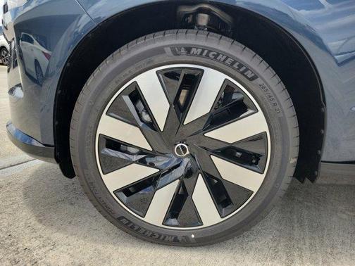 Blue 2026 Volvo EX90 TWIN MOTOR ULTRA