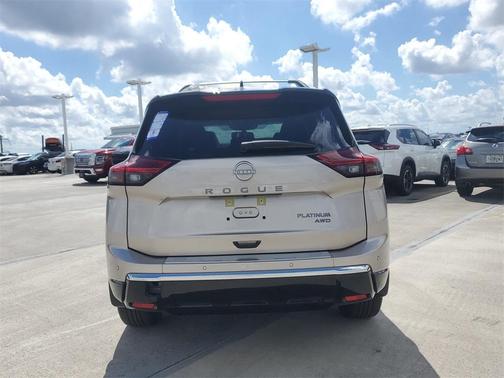 2026 Nissan Rogue Platinum