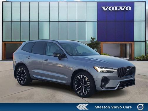 2026 Volvo XC60 B5 Ultra