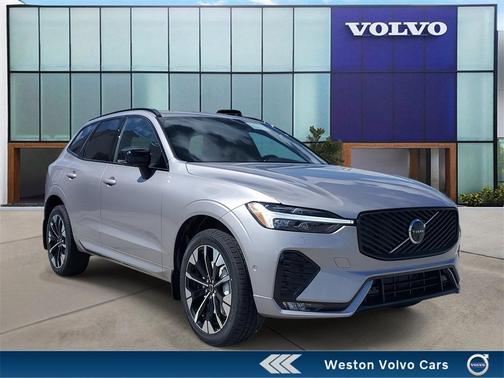 2026 Volvo XC60 B5 Plus