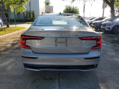 2025 Volvo S60 B5 Core