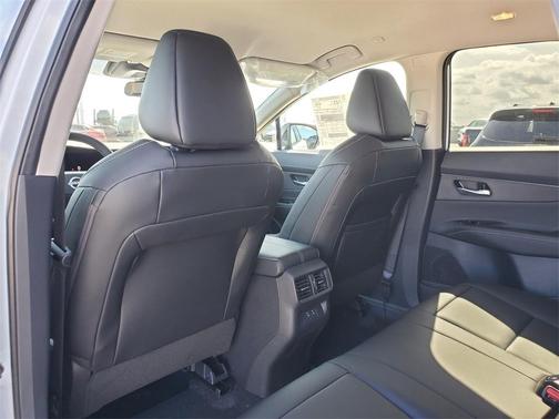 2026 Nissan Murano SV