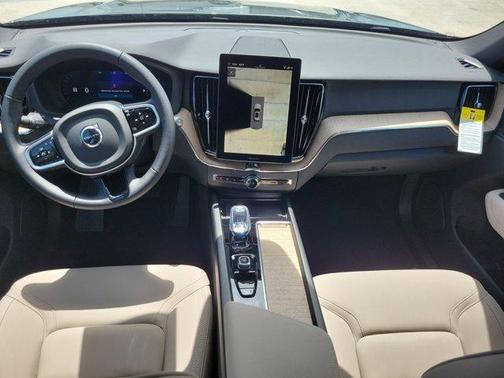 2026 Volvo XC60 T8 PLUS