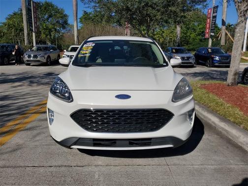 2020 Ford Escape Titanium Hybrid