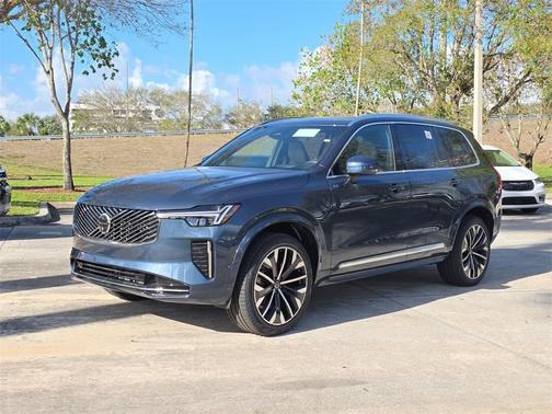 2026 Volvo XC90 B6 Ultra 7-Seater