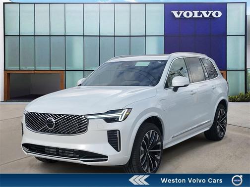 2026 Volvo XC90 Plug-In Hybrid T8 Core