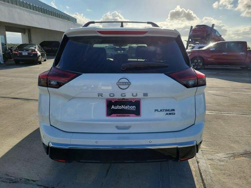 Pearl 2026 Nissan Rogue Platinum
