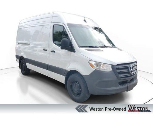 White 2025 Mercedes-Benz Sprinter 2500 144 WB