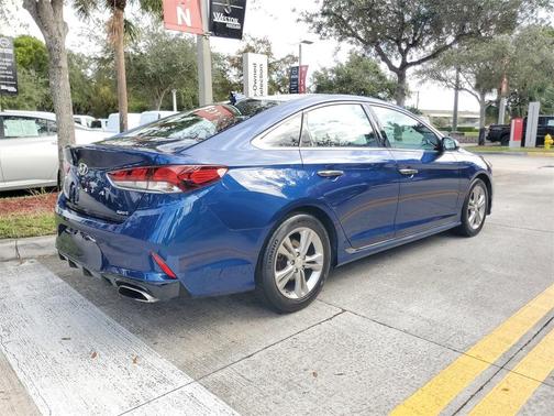 2019 Hyundai SONATA Sport