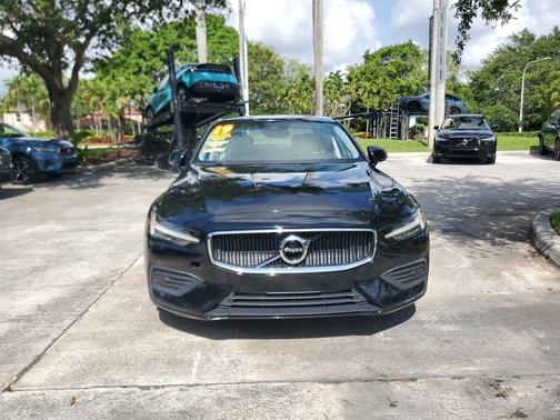 Black Stone 2019 Volvo S60 T5 Momentum