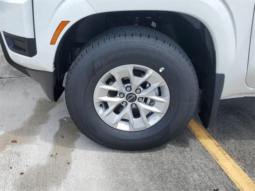 2026 Nissan Frontier S